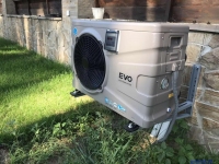 Інверторний тепловий насос для басейну EVO EP - 105i Wi-Fi